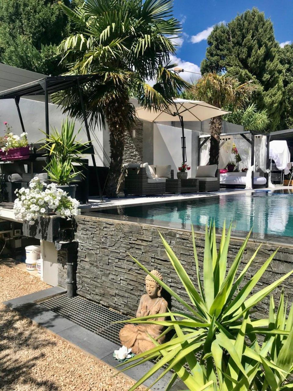 Mon Petit Bali Panzió Maussane les Alpilles Kültér fotó